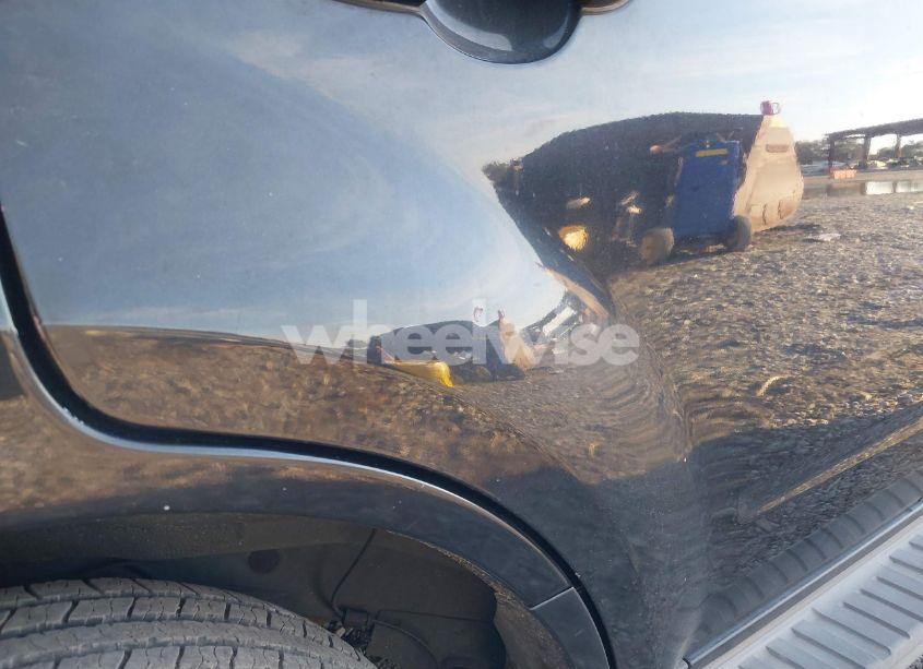 Photo 6 of 2011 Ford Escape LIMITED (VIN 1FMCU0EG7BKB89028)