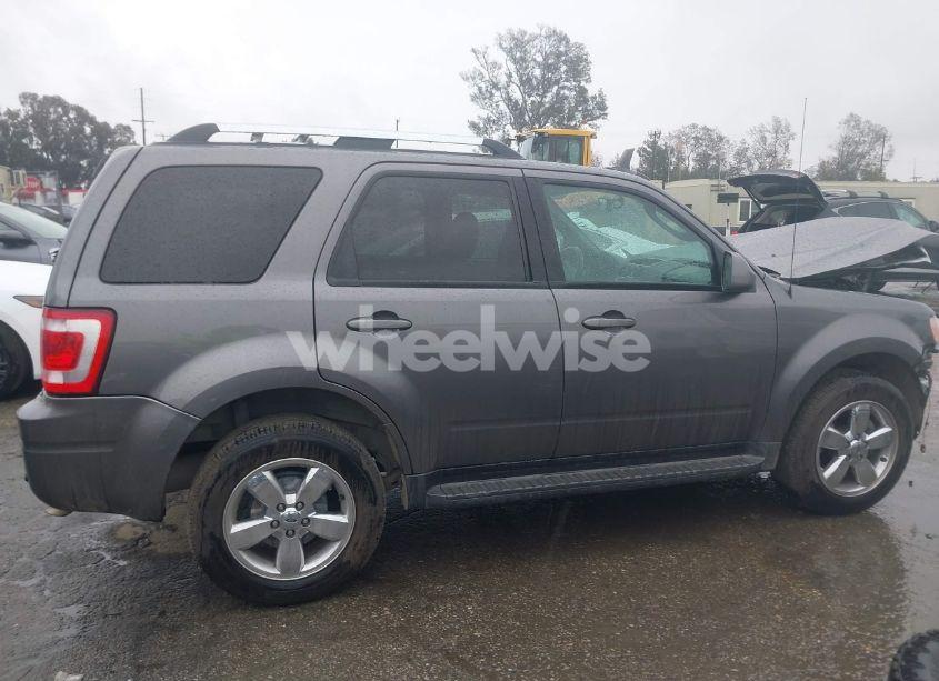 Photo 14 of 2010 Ford Escape LIMITED (VIN 1FMCU0EG8AKB81518)