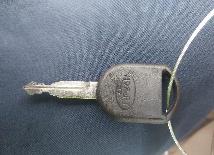 Photo 11 of 2010 Ford Escape LIMITED (VIN 1FMCU0EG8AKC47470)