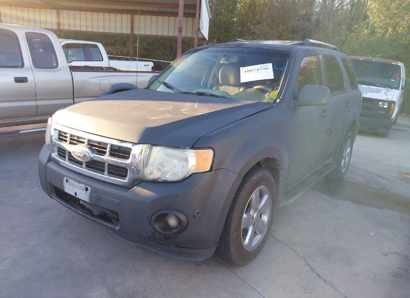Photo 2 of 2010 Ford Escape LIMITED (VIN 1FMCU0EG8AKC47470)