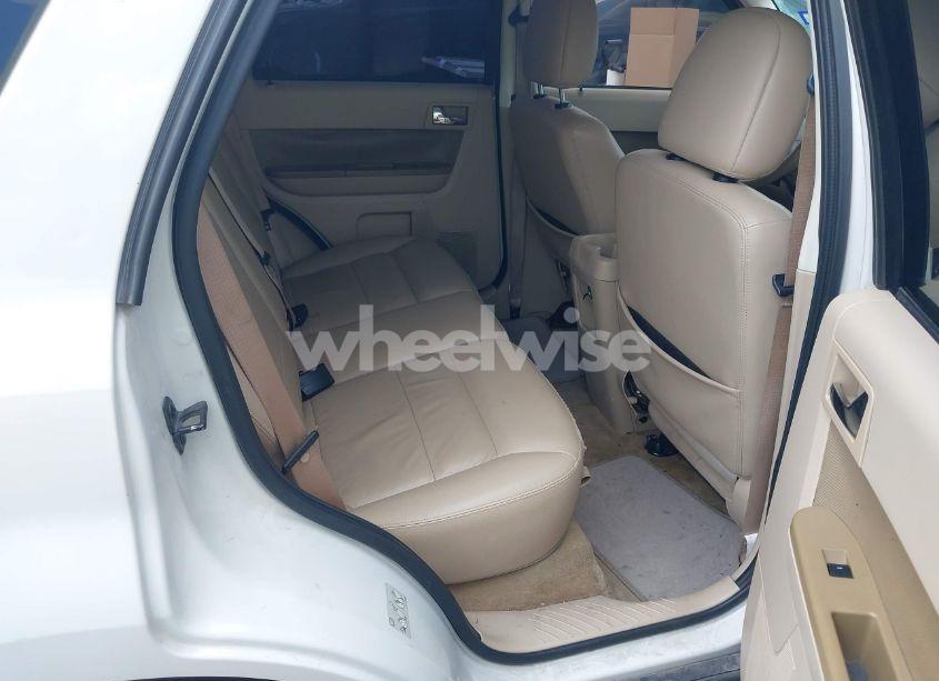 Photo 8 of 2011 Ford Escape LIMITED (VIN 1FMCU0EG8BKC04118)