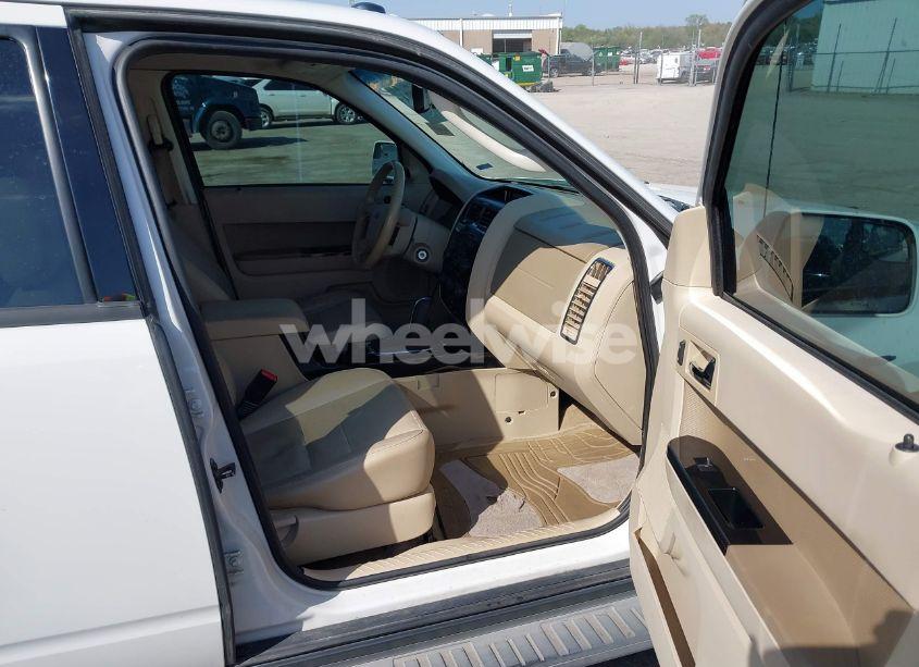 Photo 5 of 2012 Ford Escape LIMITED (VIN 1FMCU0EG8CKA64489)