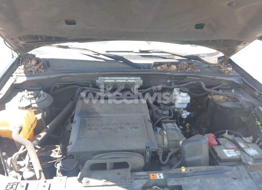 Photo 10 of 2010 Ford Escape LIMITED (VIN 1FMCU0EG9AKA41395)