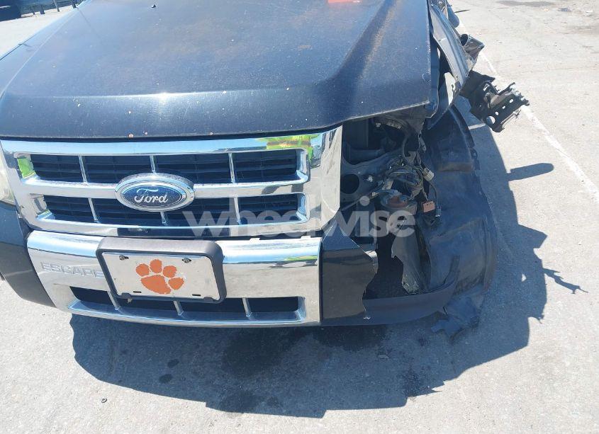 Photo 6 of 2010 Ford Escape LIMITED (VIN 1FMCU0EG9AKA41395)