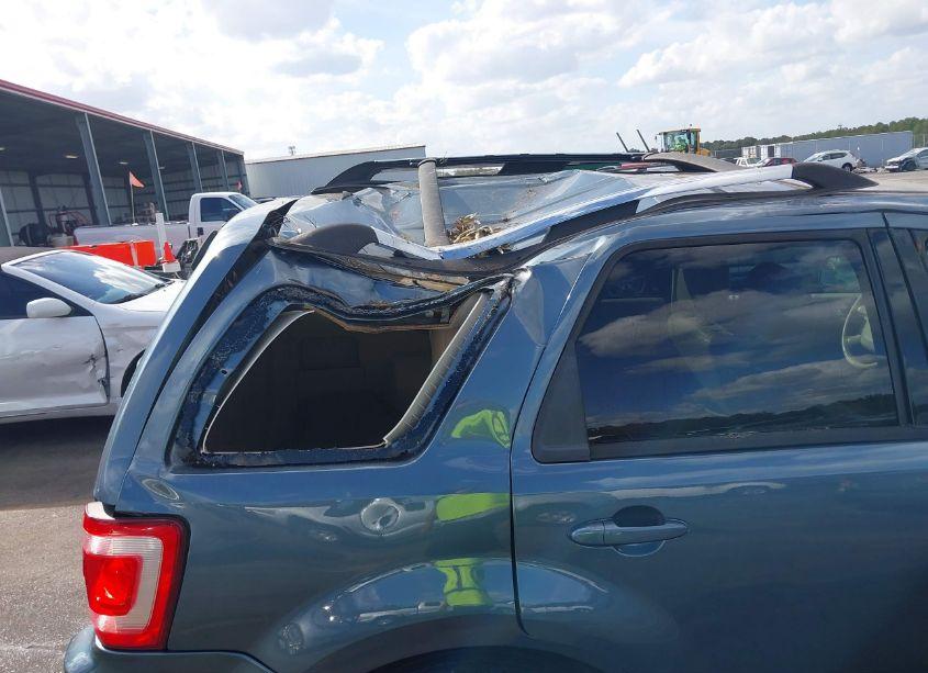 Photo 17 of 2010 Ford Escape LIMITED (VIN 1FMCU0EG9AKA53093)