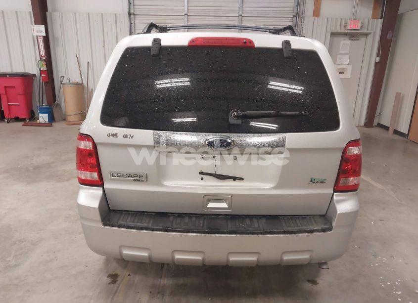 Photo 12 of 2010 Ford Escape LIMITED (VIN 1FMCU0EG9AKB31680)