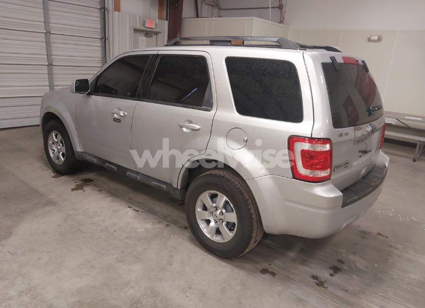 Photo 3 of 2010 Ford Escape LIMITED (VIN 1FMCU0EG9AKB31680)