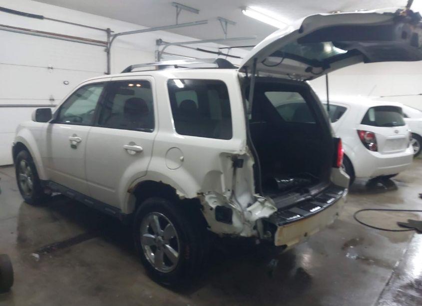 Photo 3 of 2011 Ford Escape (VIN 1FMCU0EG9BKA13310)