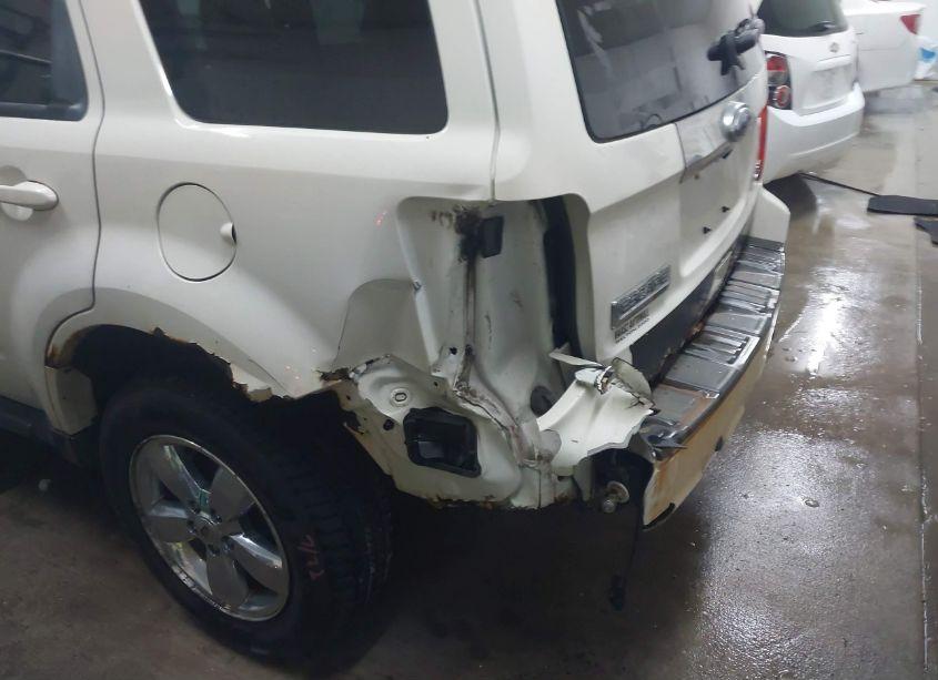 Photo 6 of 2011 Ford Escape (VIN 1FMCU0EG9BKA13310)