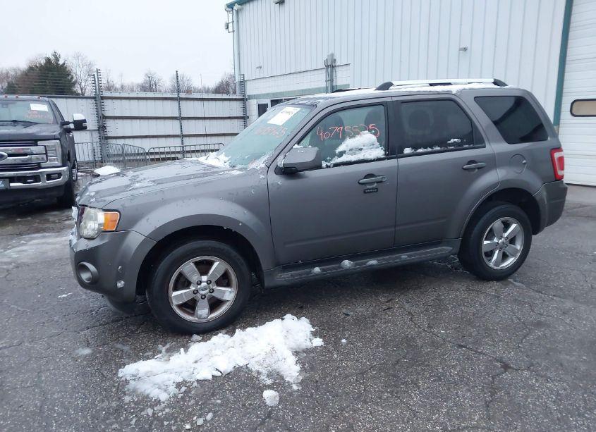 Photo 2 of 2011 Ford Escape LIMITED (VIN 1FMCU0EG9BKA53161)