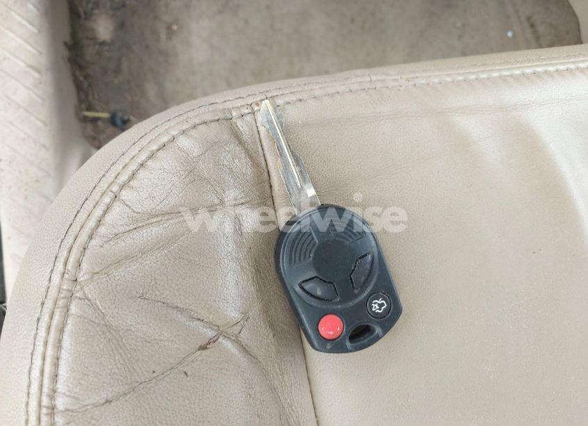 Photo 11 of 2011 Ford Escape LIMITED (VIN 1FMCU0EG9BKB38467)