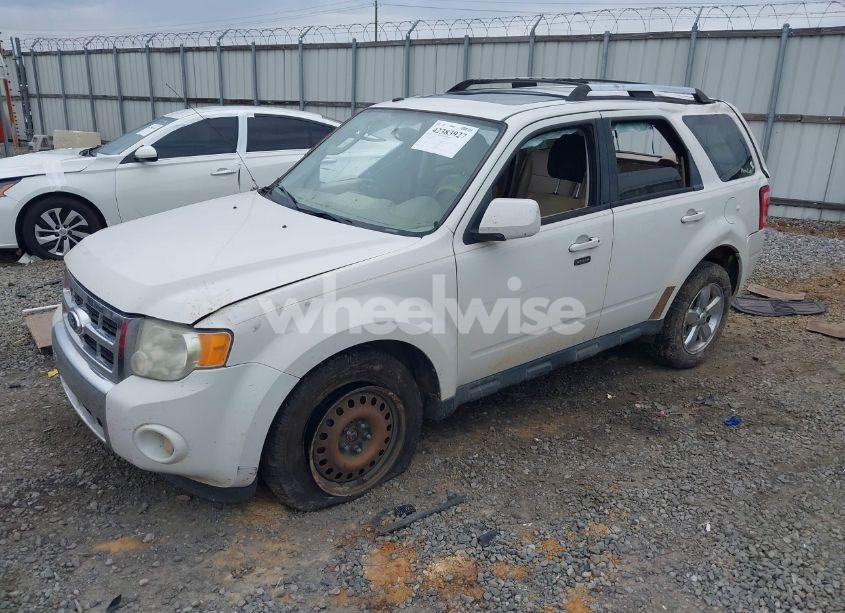 Photo 2 of 2011 Ford Escape LIMITED (VIN 1FMCU0EG9BKB38467)