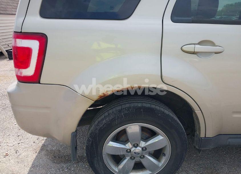 Photo 6 of 2012 Ford Escape LIMITED (VIN 1FMCU0EG9CKA06942)