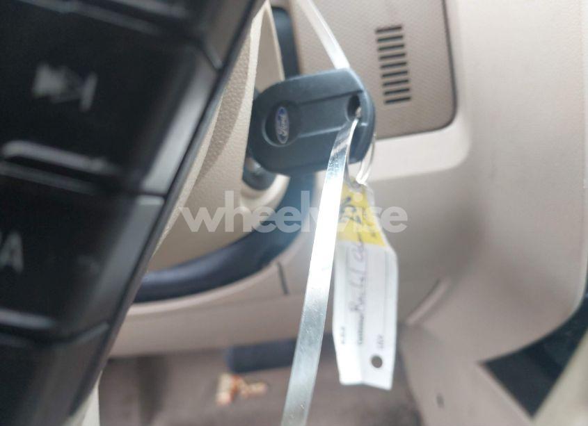 Photo 11 of 2012 Ford Escape LIMITED (VIN 1FMCU0EG9CKC14187)