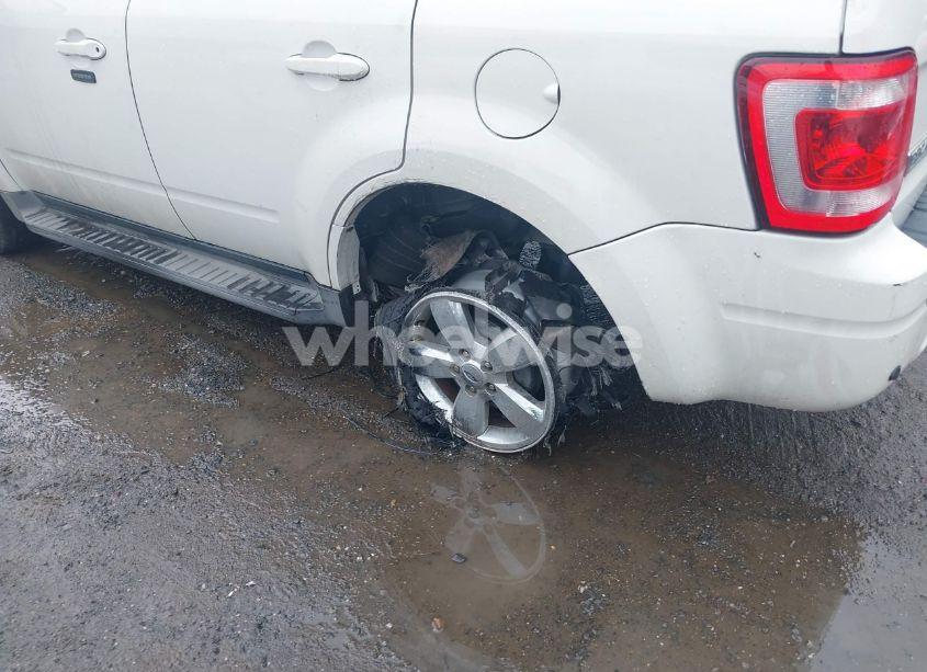 Photo 6 of 2012 Ford Escape LIMITED (VIN 1FMCU0EG9CKC14187)