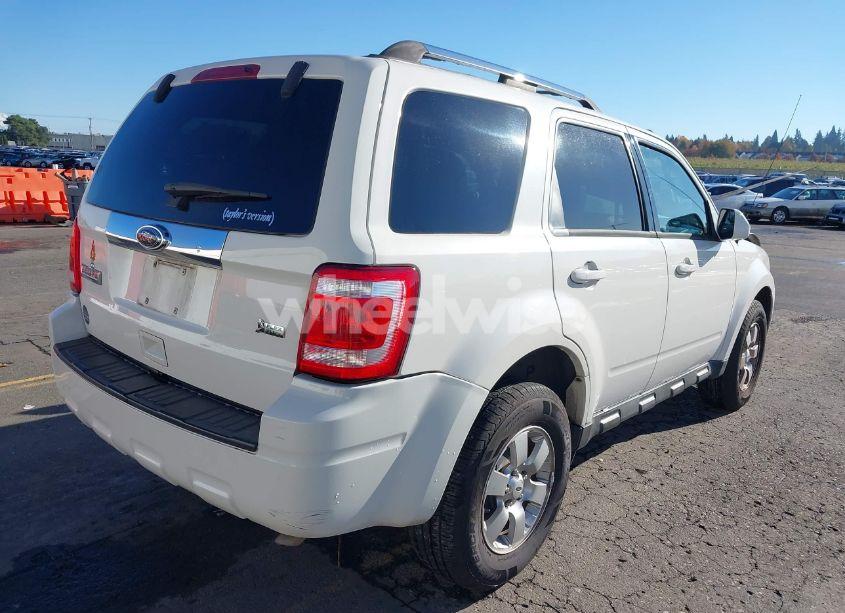 Photo 4 of 2010 Ford Escape LIMITED (VIN 1FMCU0EGXAKC17628)