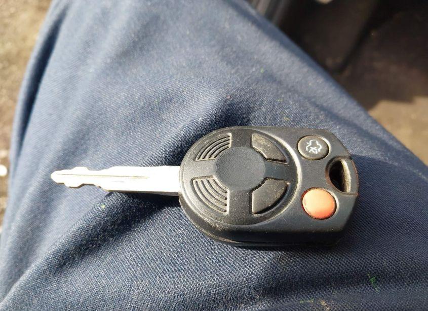 Photo 11 of 2010 Ford Escape LIMITED (VIN 1FMCU0EGXAKC23199)