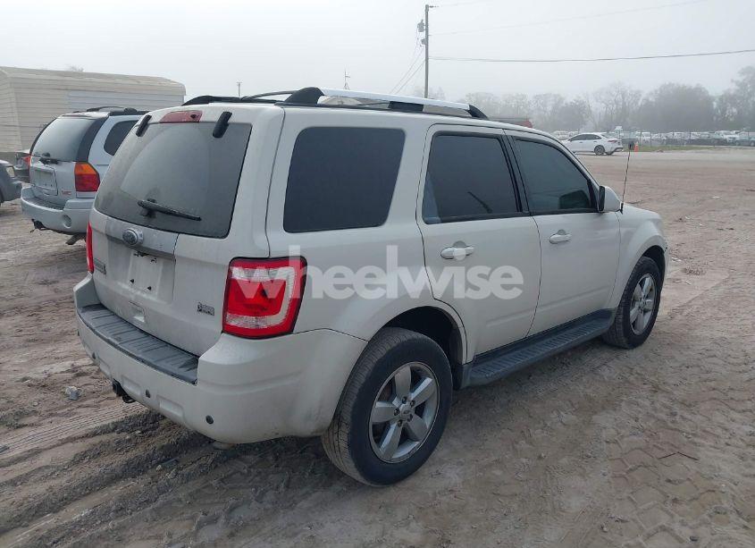 Photo 4 of 2010 Ford Escape LIMITED (VIN 1FMCU0EGXAKD30981)