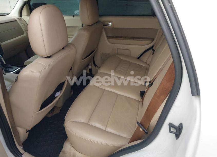 Photo 8 of 2010 Ford Escape LIMITED (VIN 1FMCU0EGXAKD30981)