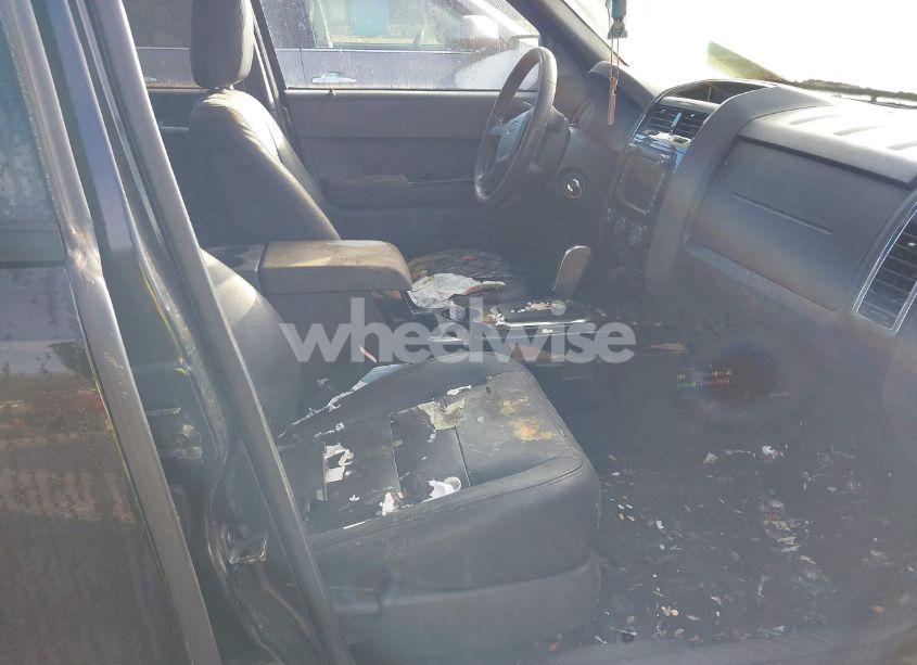 Photo 5 of 2011 Ford Escape LIMITED (VIN 1FMCU0EGXBKA25353)