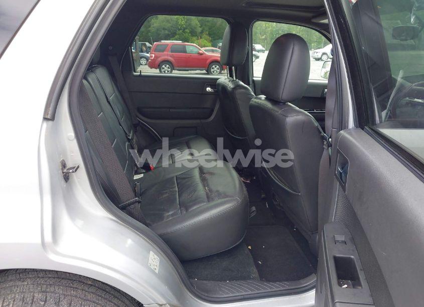 Photo 8 of 2011 Ford Escape LIMITED (VIN 1FMCU0EGXBKB09589)