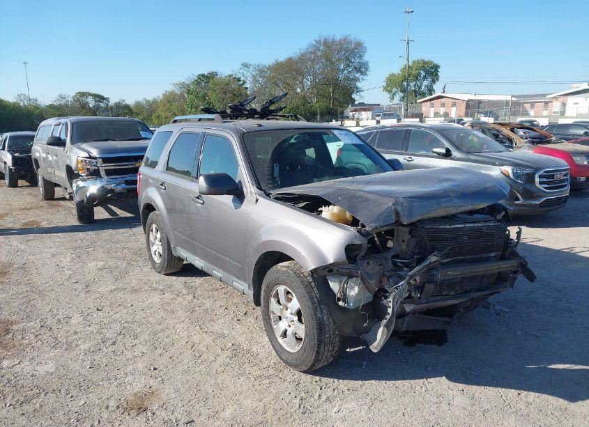 2011 Ford Escape LIMITED (VIN 1FMCU0EGXBKC47763) main photo
