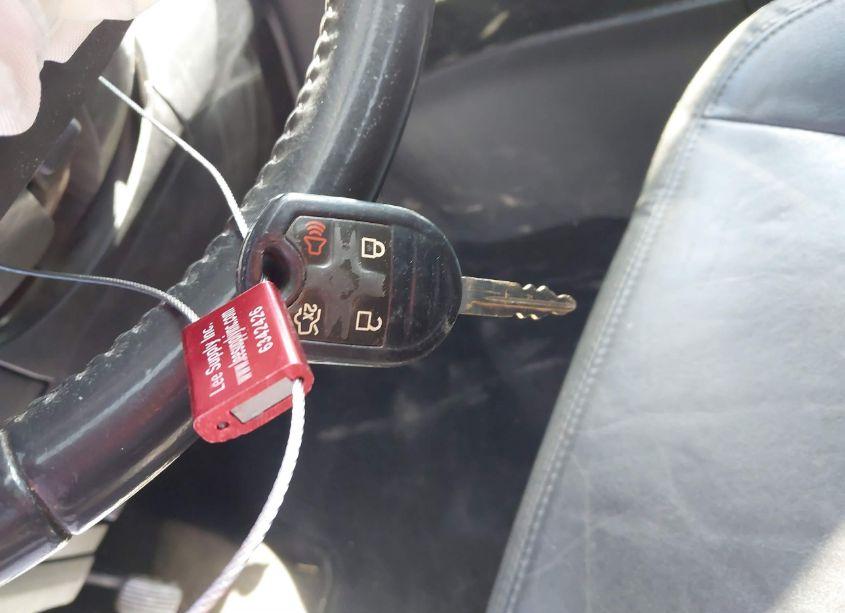 Photo 11 of 2011 Ford Escape LIMITED (VIN 1FMCU0EGXBKC47763)