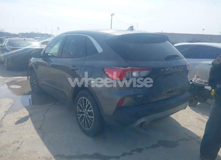 Photo 3 of 2022 Ford Escape SE PLUG-IN HYBRID (VIN 1FMCU0EZ3NUA19209)