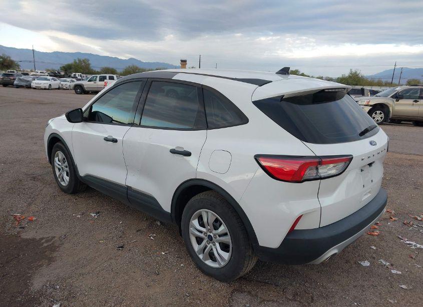 Photo 3 of 2020 Ford Escape S (VIN 1FMCU0F60LUA11523)