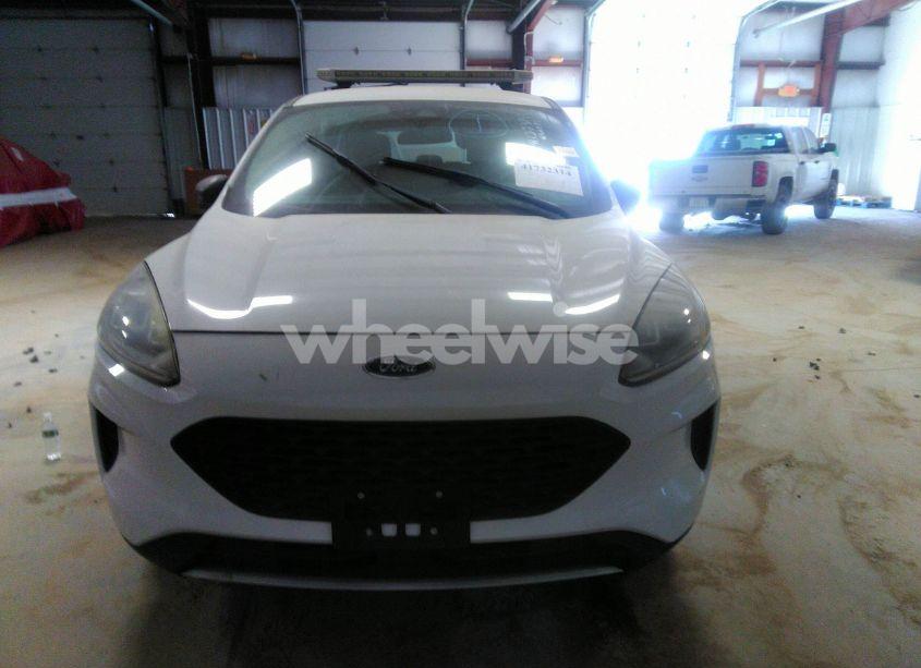 Photo 12 of 2020 Ford Escape S (VIN 1FMCU0F60LUA63492)