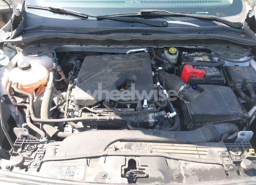 Photo 10 of 2020 Ford Escape S (VIN 1FMCU0F60LUA84424)