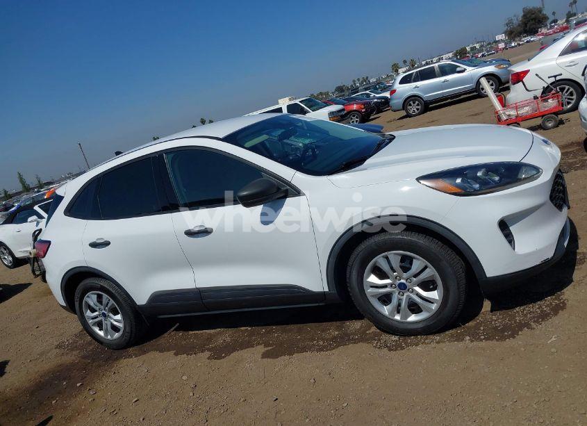 Photo 13 of 2020 Ford Escape S (VIN 1FMCU0F60LUA84424)