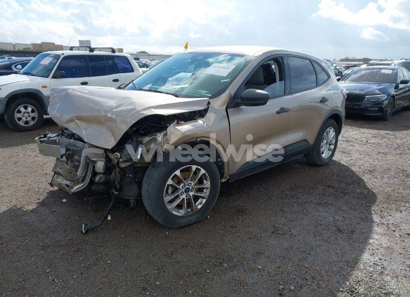 Photo 2 of 2021 Ford Escape S (VIN 1FMCU0F60MUA29652)