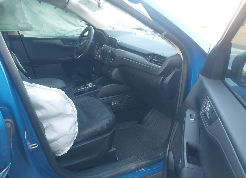 Photo 5 of 2020 Ford Escape S (VIN 1FMCU0F61LUA62755)