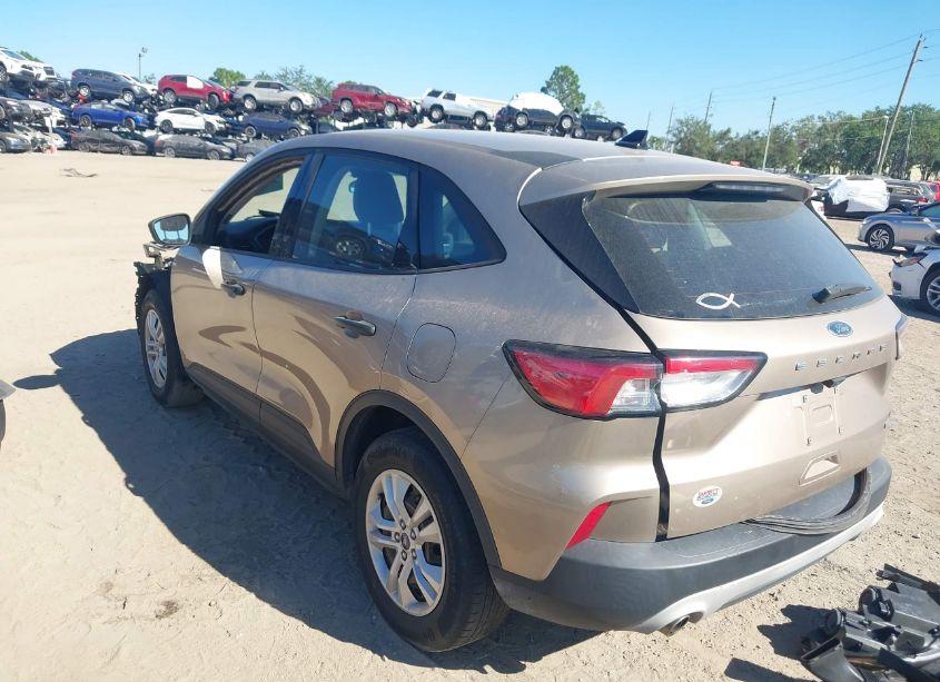 Photo 3 of 2020 Ford Escape S (VIN 1FMCU0F62LUA69987)