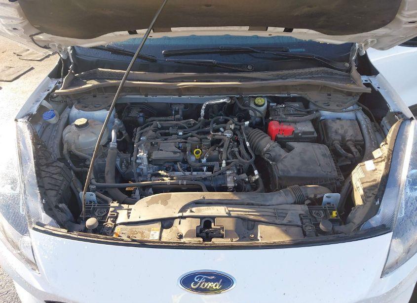 Photo 6 of 2022 Ford Escape S (VIN 1FMCU0F62NUA33686)