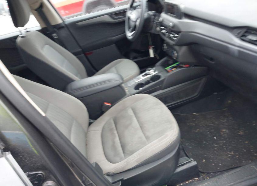 Photo 5 of 2020 Ford Escape S (VIN 1FMCU0F63LUC25356)