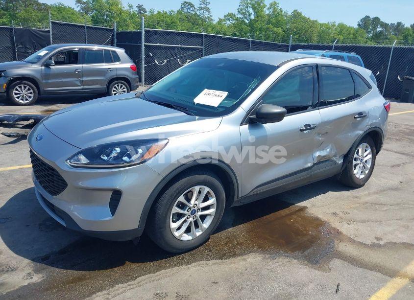 Photo 2 of 2021 Ford Escape S (VIN 1FMCU0F63MUA50558)