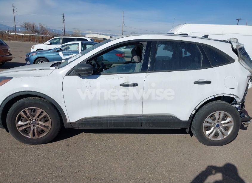 Photo 13 of 2022 Ford Escape S (VIN 1FMCU0F63NUB32162)