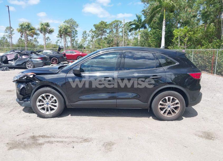 Photo 14 of 2022 Ford Escape S (VIN 1FMCU0F63NUB70636)