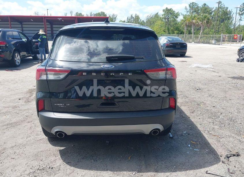 Photo 16 of 2022 Ford Escape S (VIN 1FMCU0F63NUB70636)