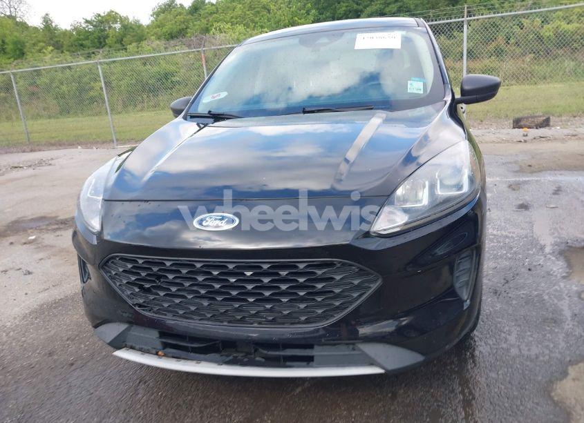 Photo 12 of 2020 Ford Escape S (VIN 1FMCU0F64LUB57570)