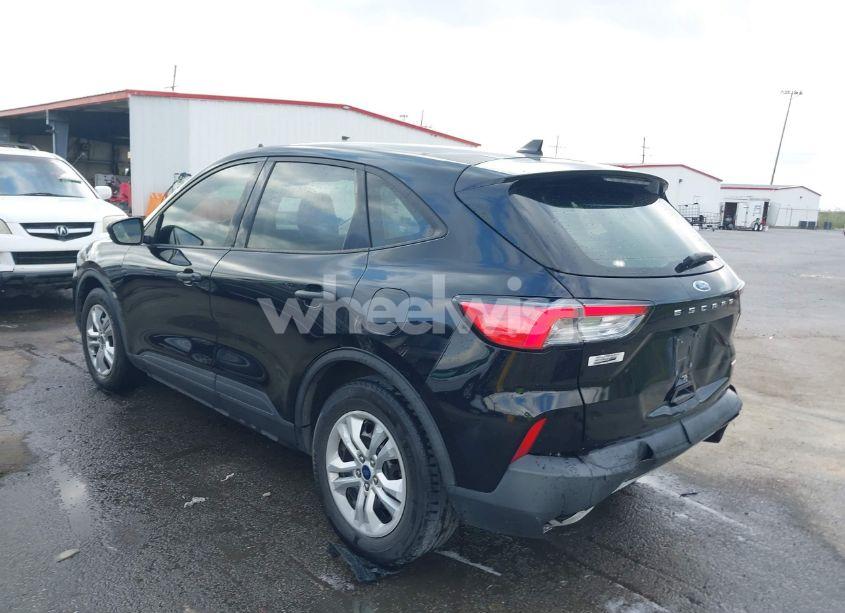 Photo 3 of 2020 Ford Escape S (VIN 1FMCU0F64LUB57570)