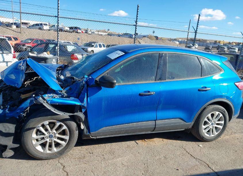 Photo 14 of 2020 Ford Escape S (VIN 1FMCU0F64LUC72816)