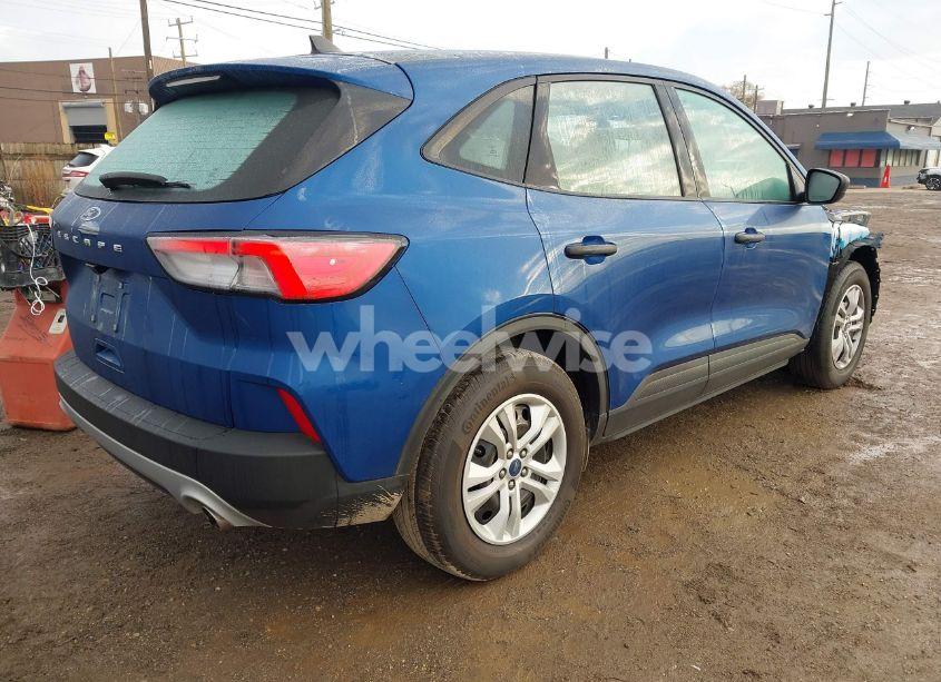 Photo 4 of 2022 Ford Escape S (VIN 1FMCU0F64NUA82193)