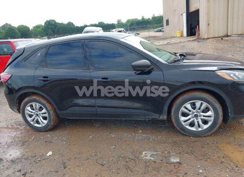 Photo 13 of 2020 Ford Escape S (VIN 1FMCU0F65LUA21111)