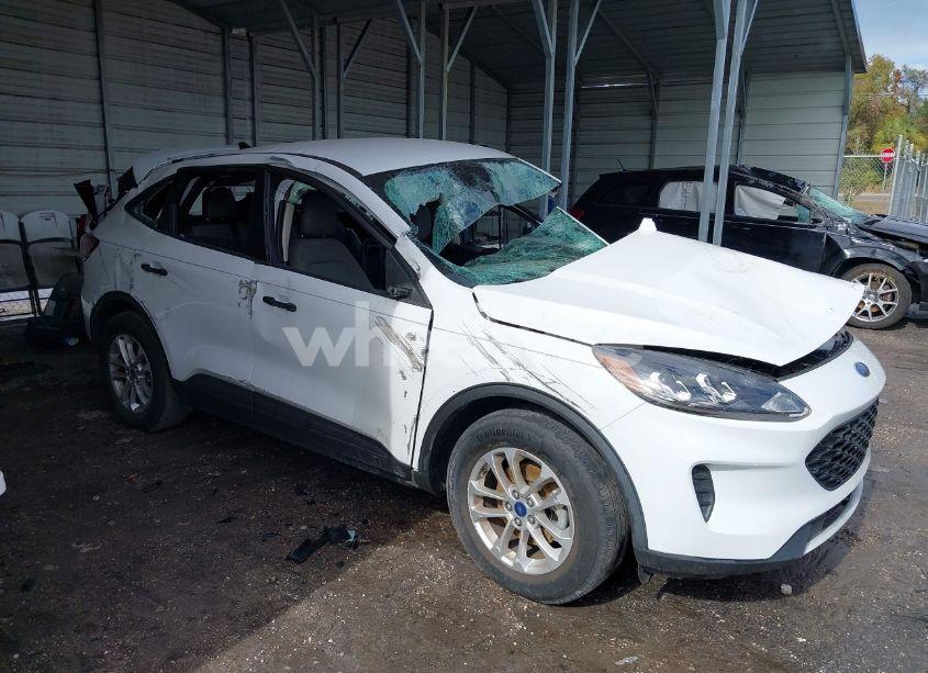 2020 Ford Escape S (VIN 1FMCU0F65LUC21633) main photo