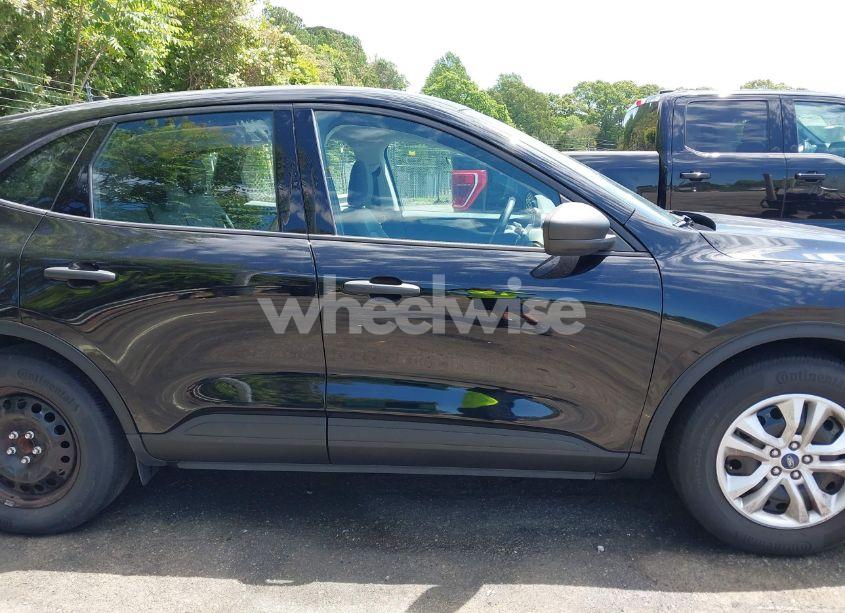 Photo 13 of 2021 Ford Escape S (VIN 1FMCU0F65MUA22969)