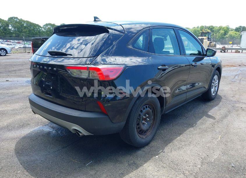 Photo 4 of 2021 Ford Escape S (VIN 1FMCU0F65MUA22969)