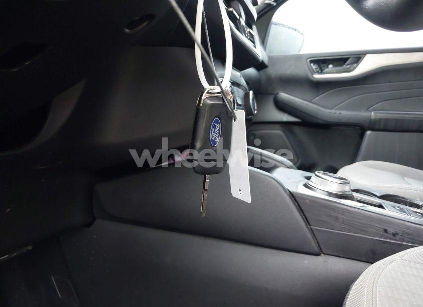 Photo 11 of 2021 Ford Escape S (VIN 1FMCU0F65MUA25659)